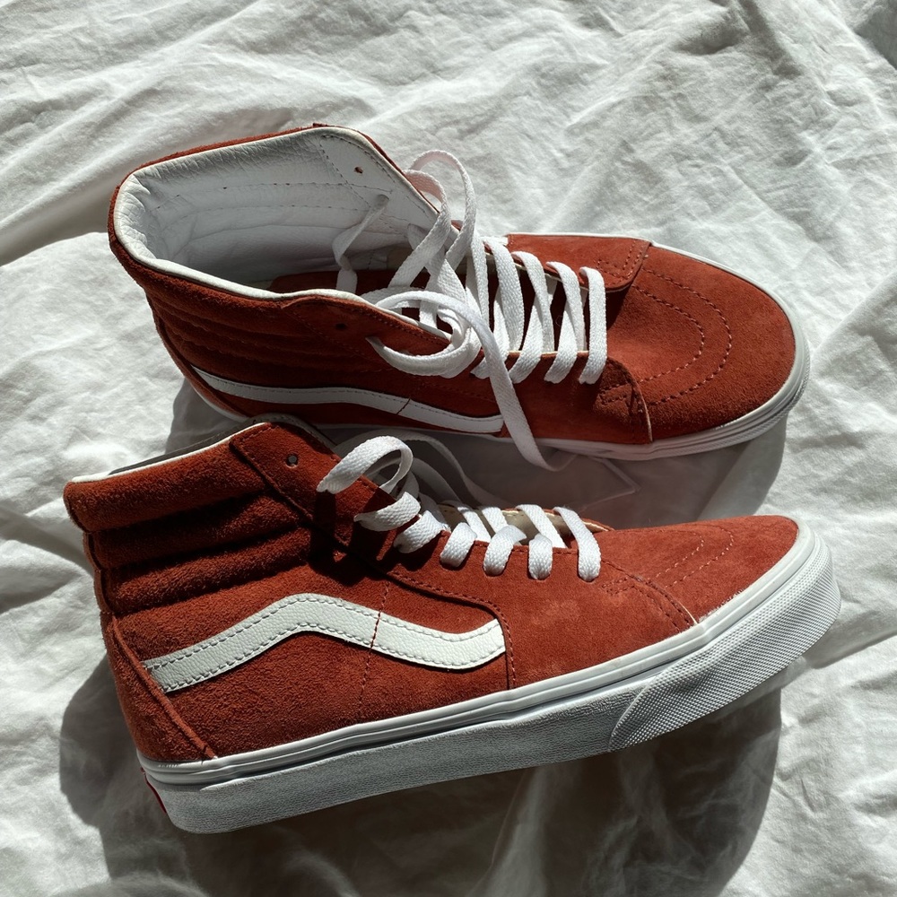 Vans® Unisex SK8-Hi High-Top Sneakers in Burnt Brick Suede size 8 women